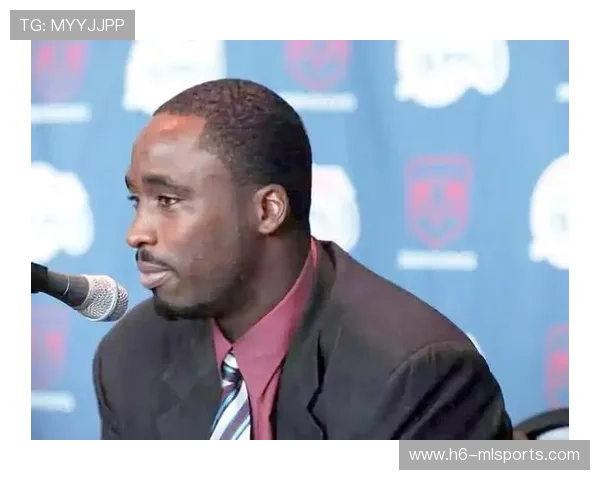 加拿大历史性一刻，戴维斯与国民共庆荣耀